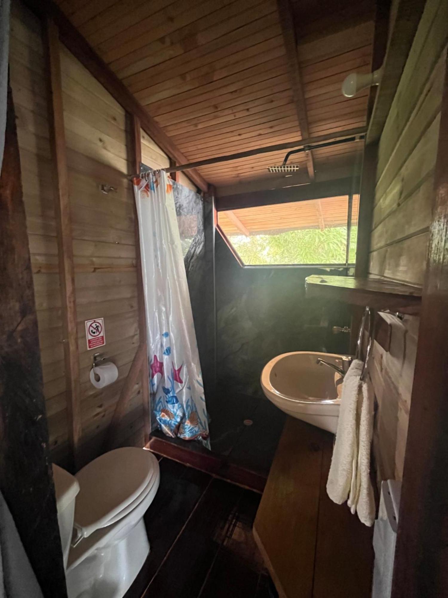 Popochos Beach Eco Lodge Nuqui Ngoại thất bức ảnh